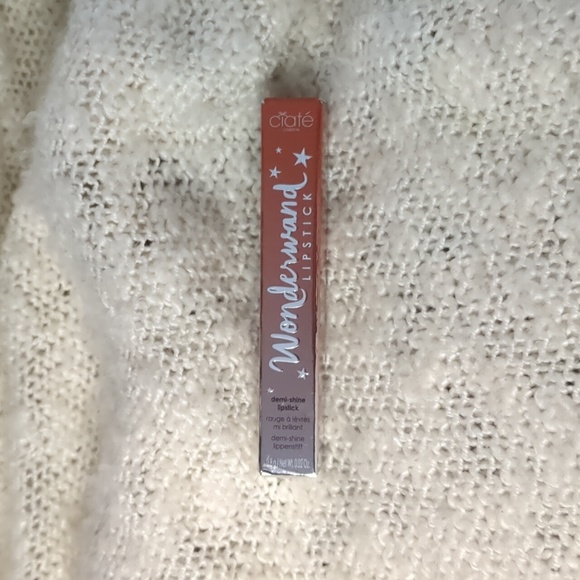 Ciaté LONDON Wonderwand Demi-shine Gloss Lipstick in Wanderlust, 0.8g/0.… - Picture 7 of 11